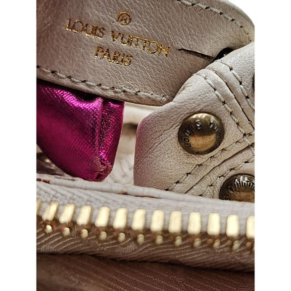 Louis Vuitton White Leather Sac Riveting Bag - Dust Bag + Lock & Key + COA - Picture 9 of 16